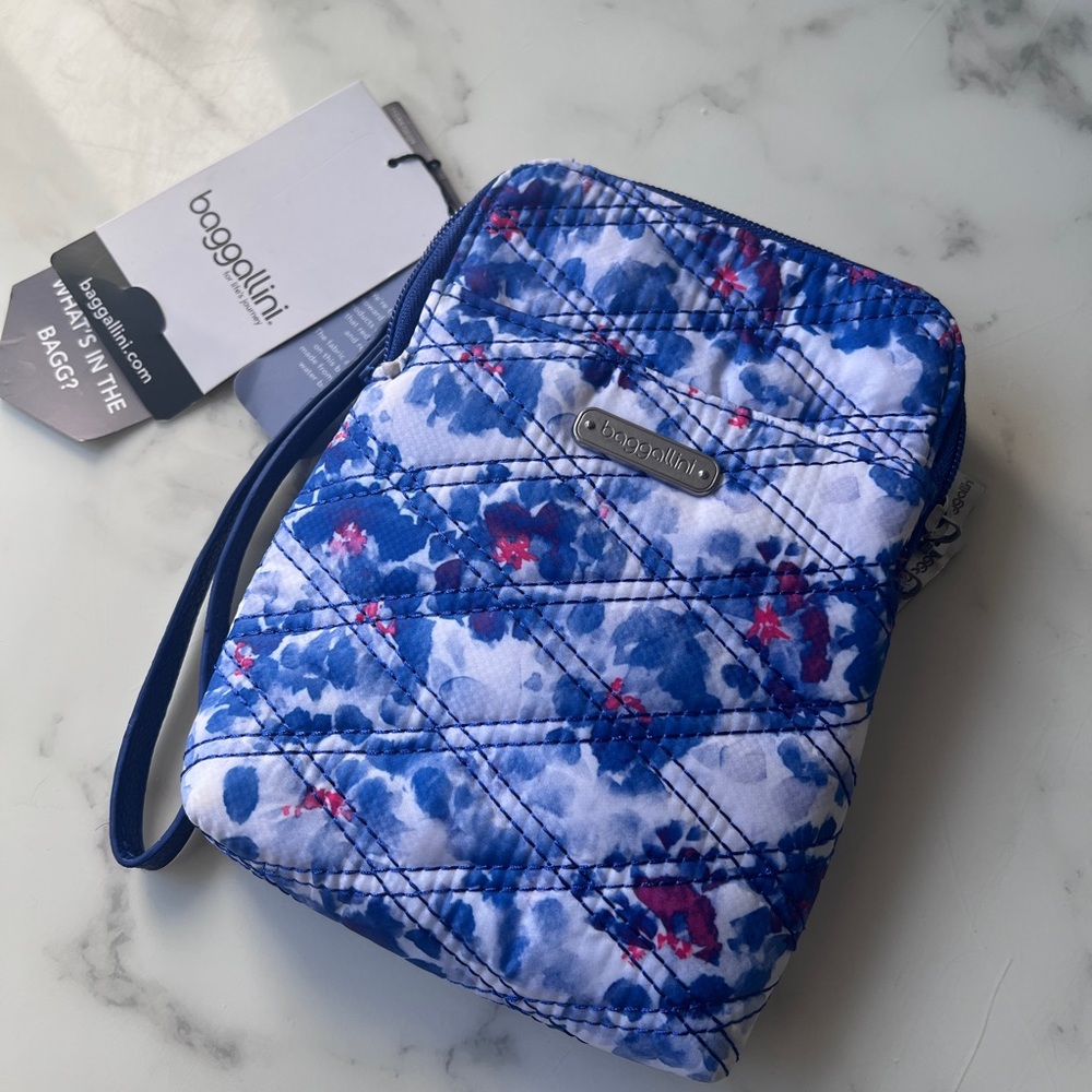 Baggallini Blue and Pink Floral Wristlet